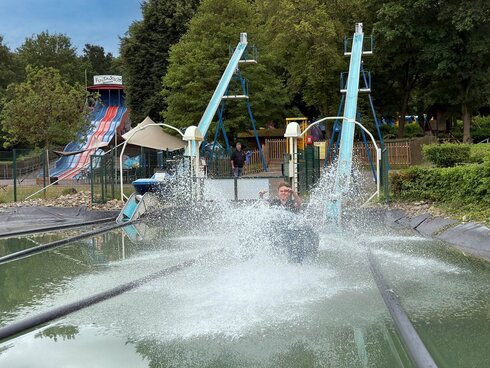 Doppio spettacolo aereo al parco per famiglie Funtastico