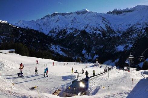 Elm (Glarus/CH) Towards the sun
