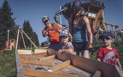 Wood'n'Fun project by Sunkid subsidiary Borer Lift AG in Madrisa Kinderland