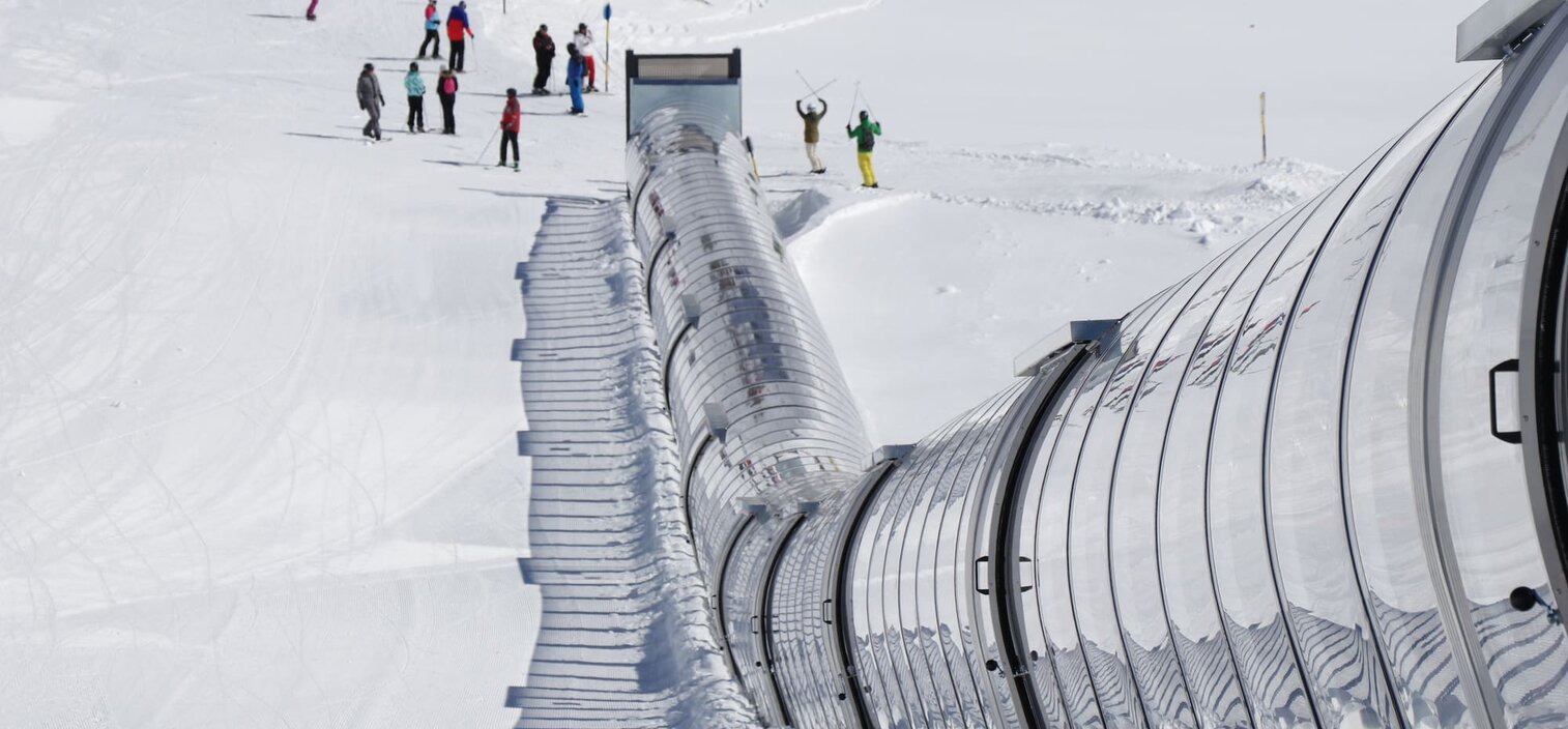 New Moving Carpet on the World Cup slope from the Rettenbachferner