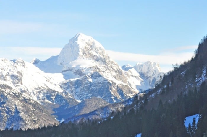 Sella Nevea (IT) : un tapis magique SunKid remplace un téléski dans l'école de ski